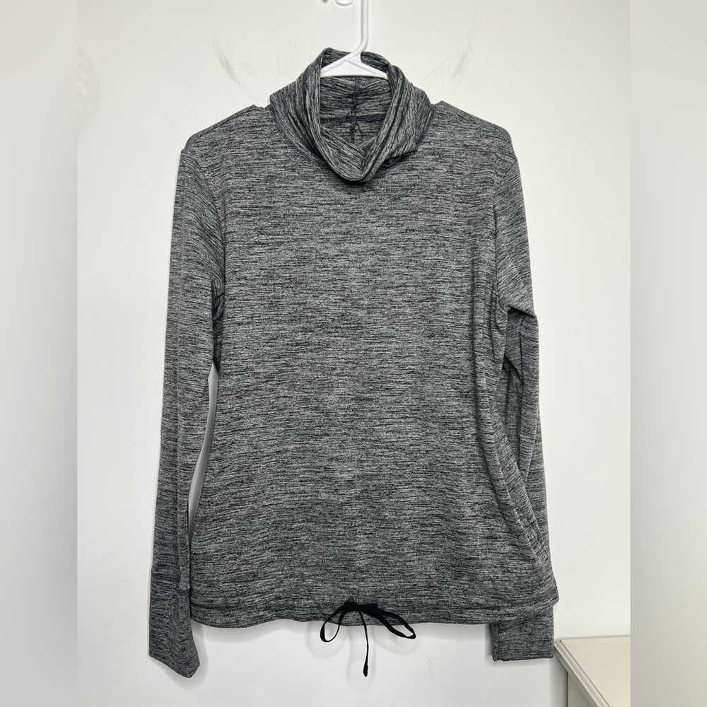 NIKE Yoga DriFit Pullover Women’s Size Medium